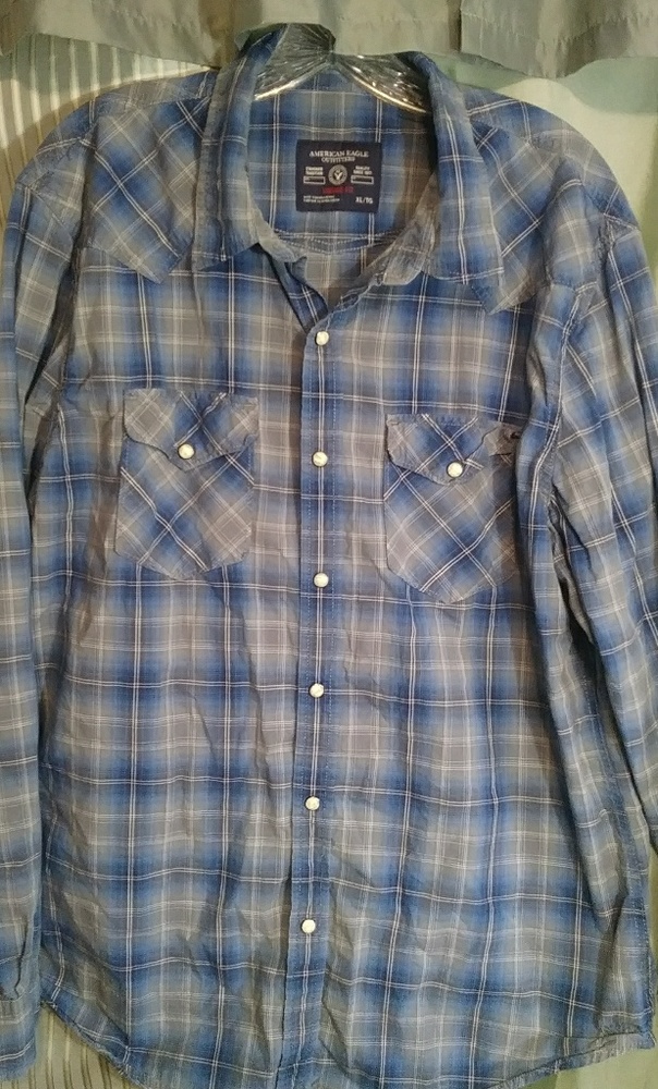 American Eagle plaid shirt